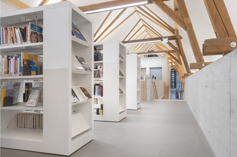 mediathek_kressbronn_public_library_de_015